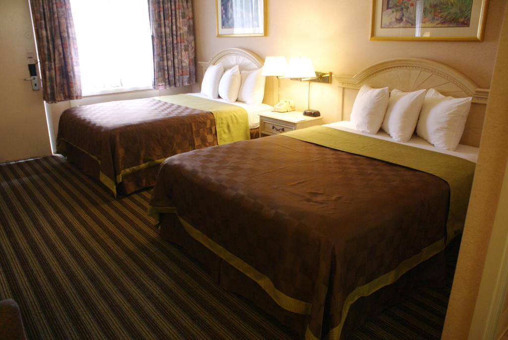 סאות' סן פרנסיסקו Travelodge By Wyndham San Francisco Airport North מראה חיצוני תמונה